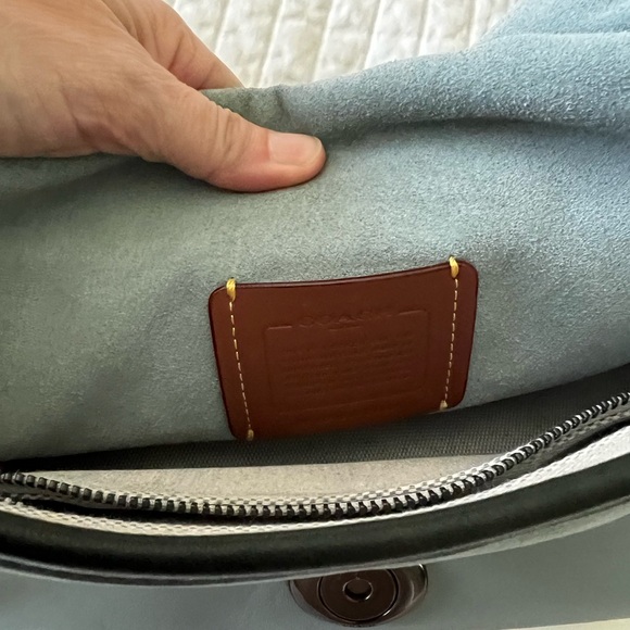 Coach Tabby Leather Bag - Picture 3 of 6